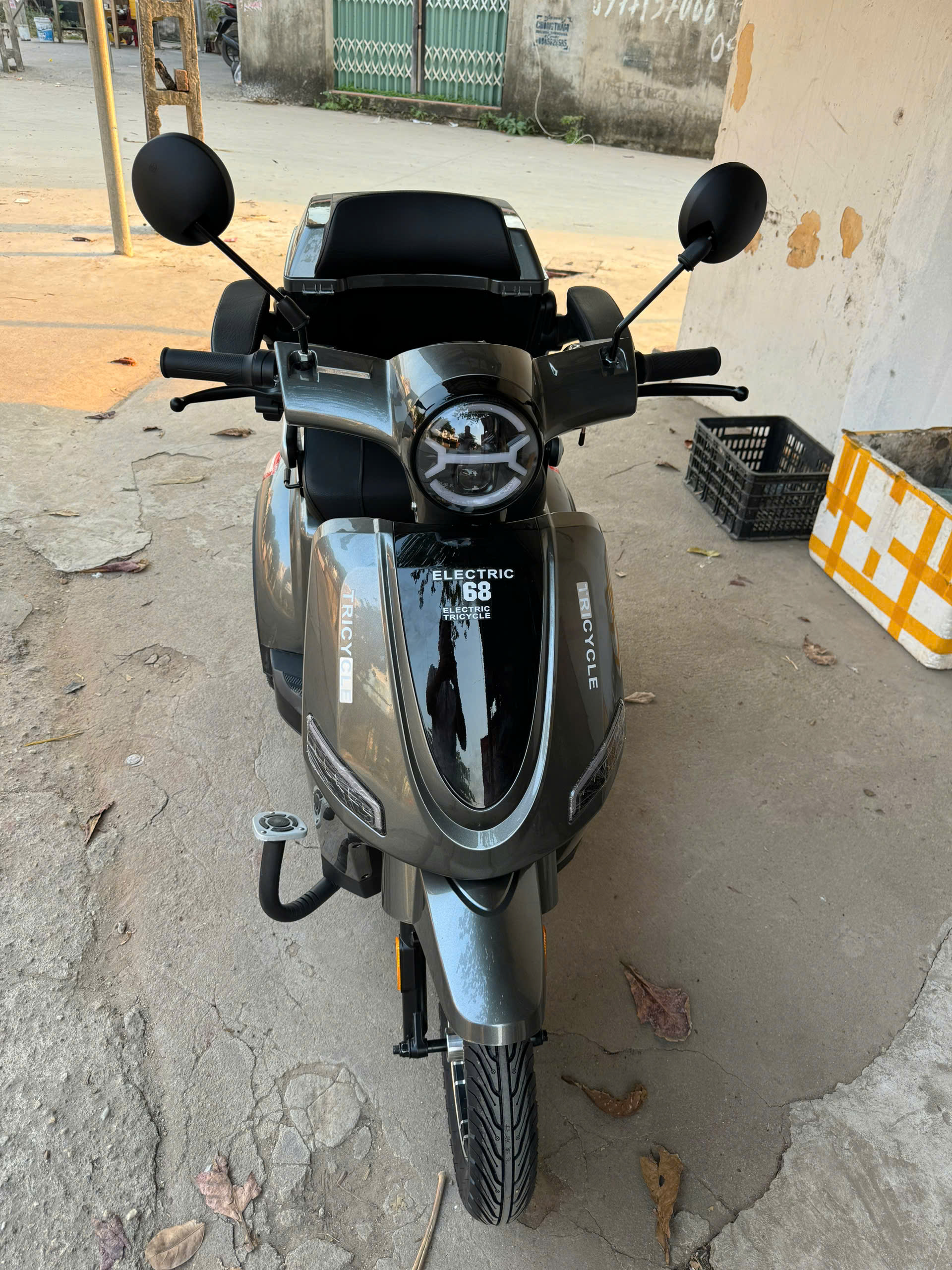Xe 3 bánh điện lixi